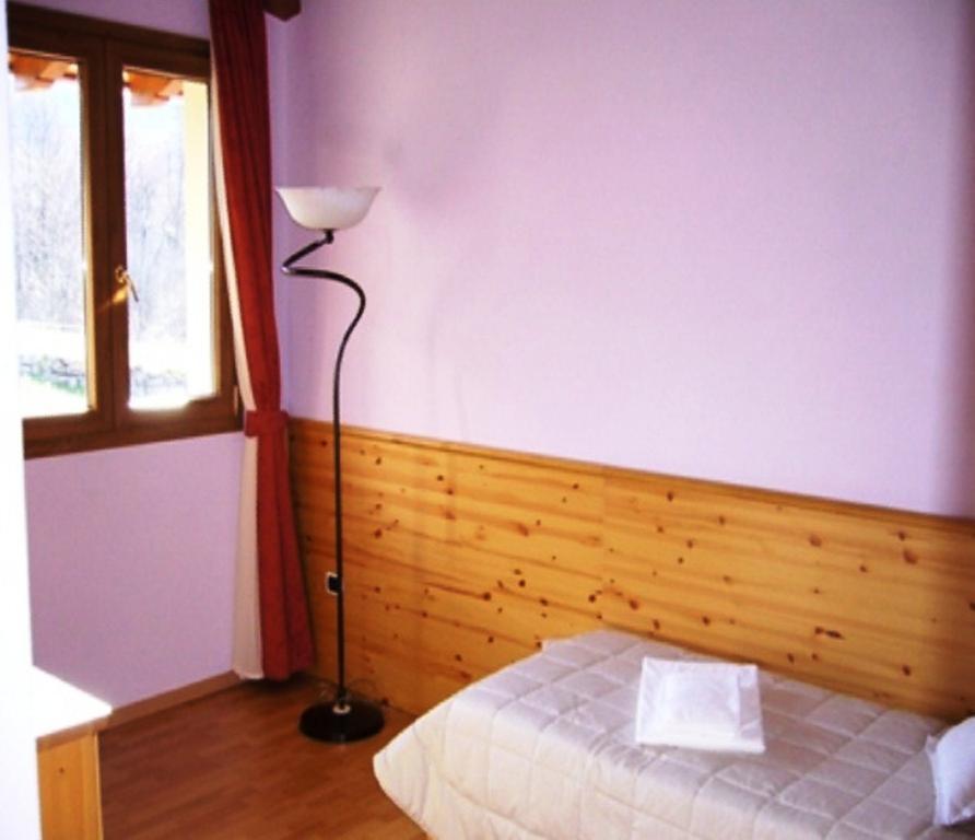 Hotel La Solitaria Carlazzo Chambre photo